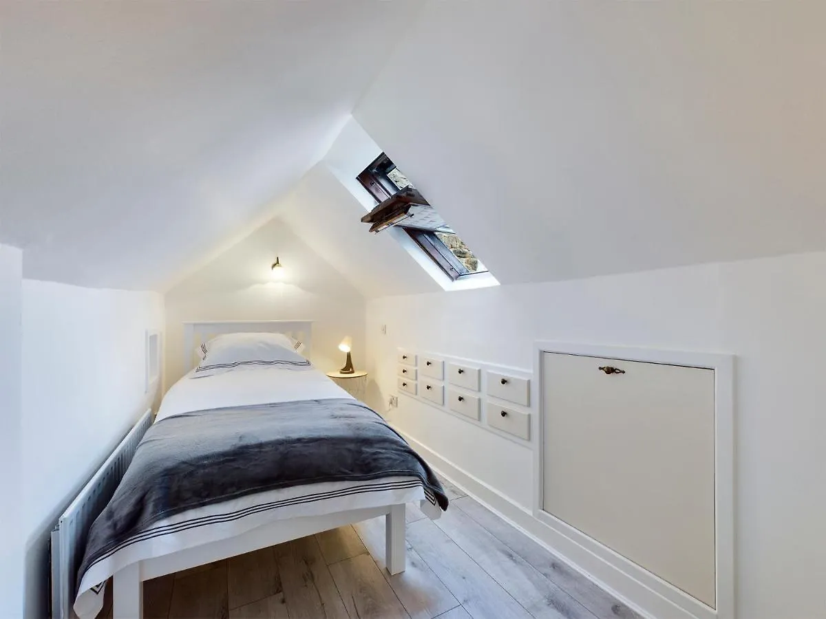 펜션 1 King Street Accommodation Delph